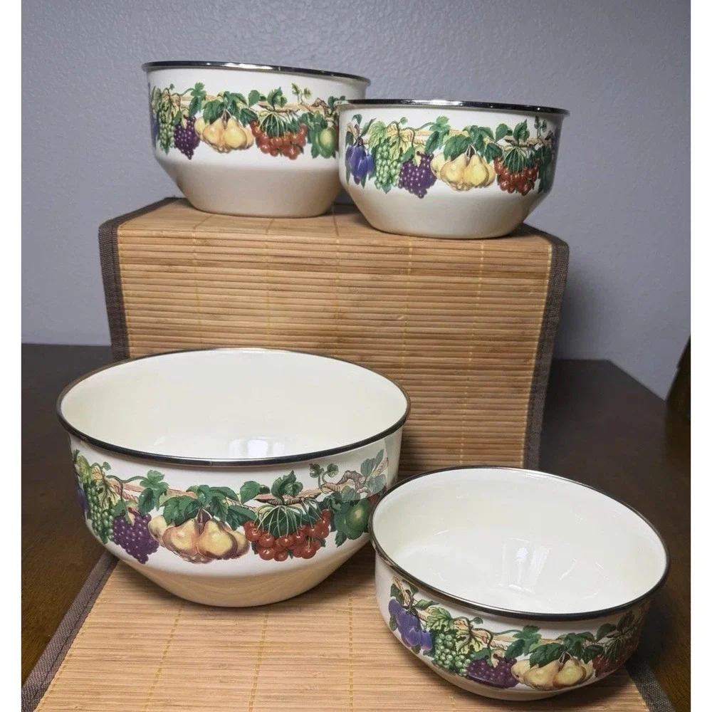 4 Vtg Tabletops Unlimited Vitroceramic Gas Electric FRUITS design Nesting Bowls